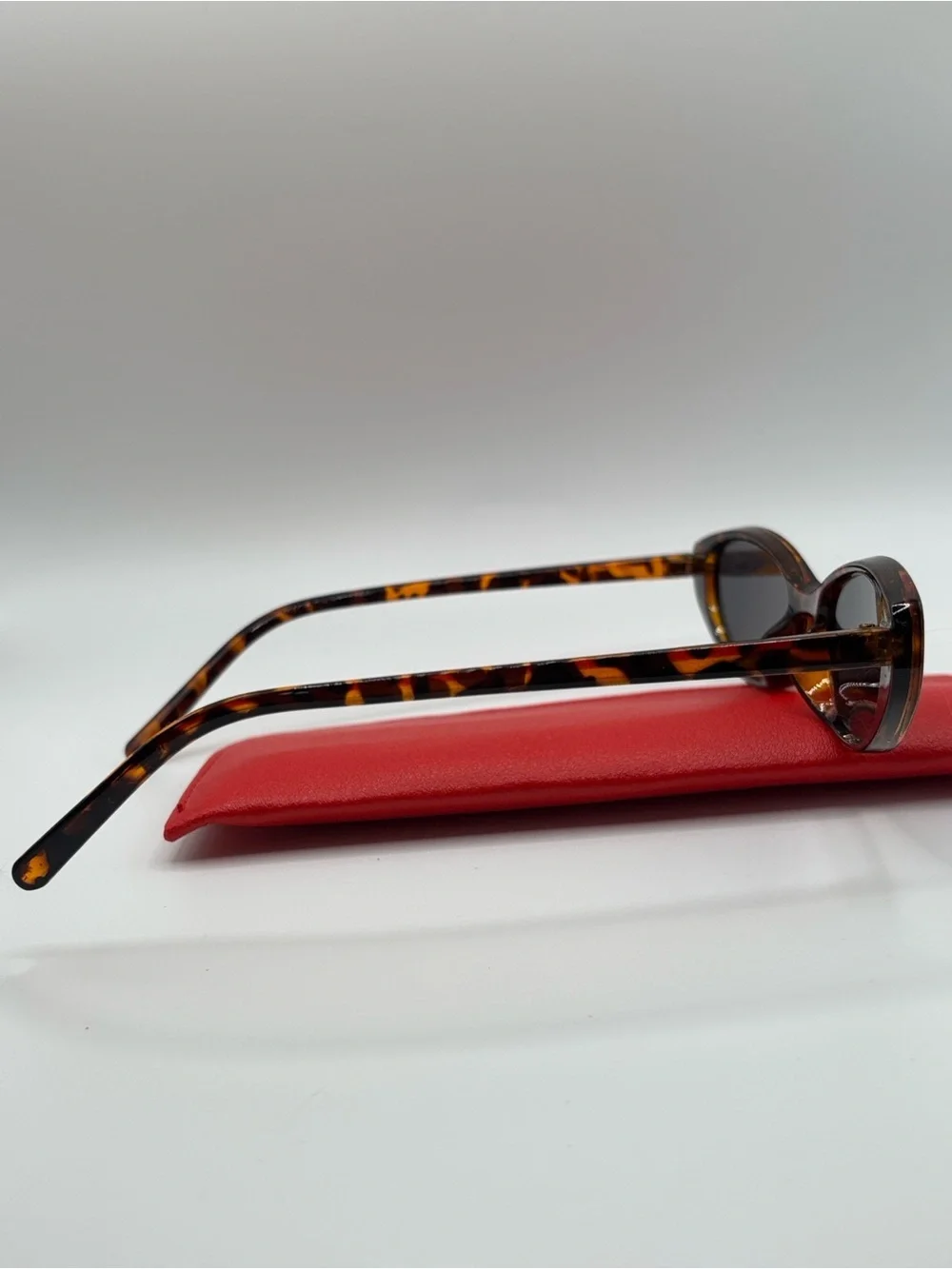 Vintage 80s Tortoise Shell Cat Eye Sunglasses Dark Lens Retro Slim Shades